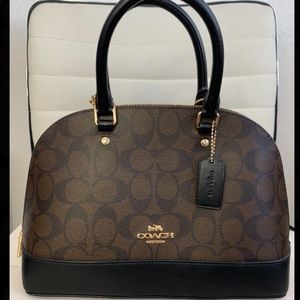 Coach crossbody bag